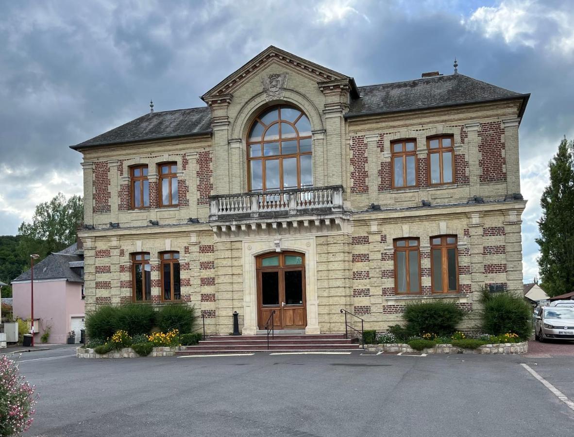 Maison De La Calonne - Riverside House & Terrace Cormeilles  エクステリア 写真